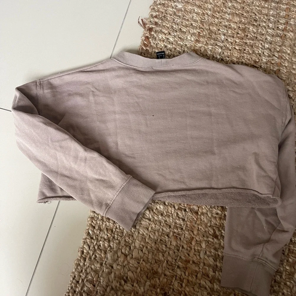 Cropped Sweater